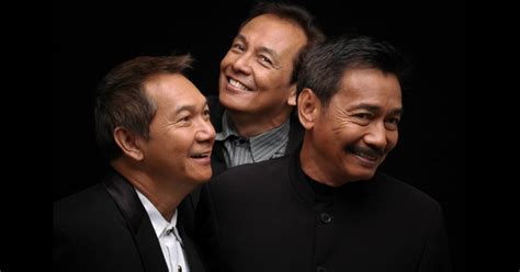 Apo Hiking Society .